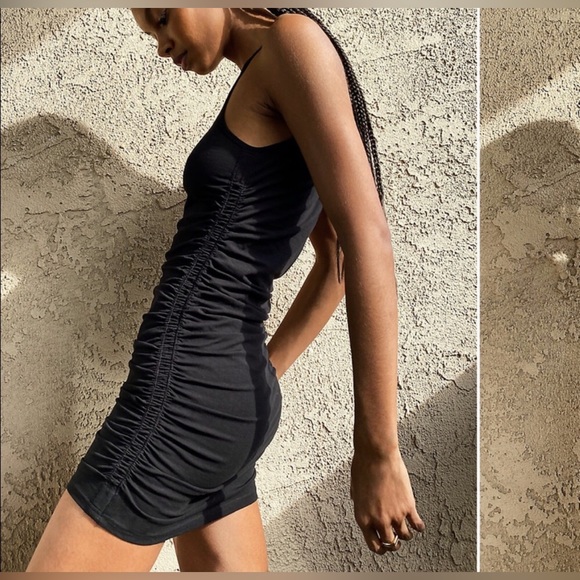 NWT Aritzia TNA Malibu Dress - Picture 1 of 3